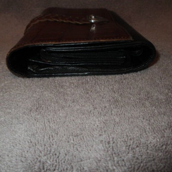 Brighton Leather Crocodile Embossed Checkbook Wallet Clutch Organizer Two Tone - Picture 7 of 12
